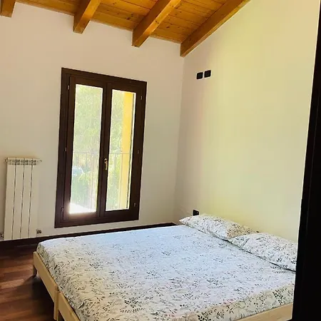 Tra E Citta *